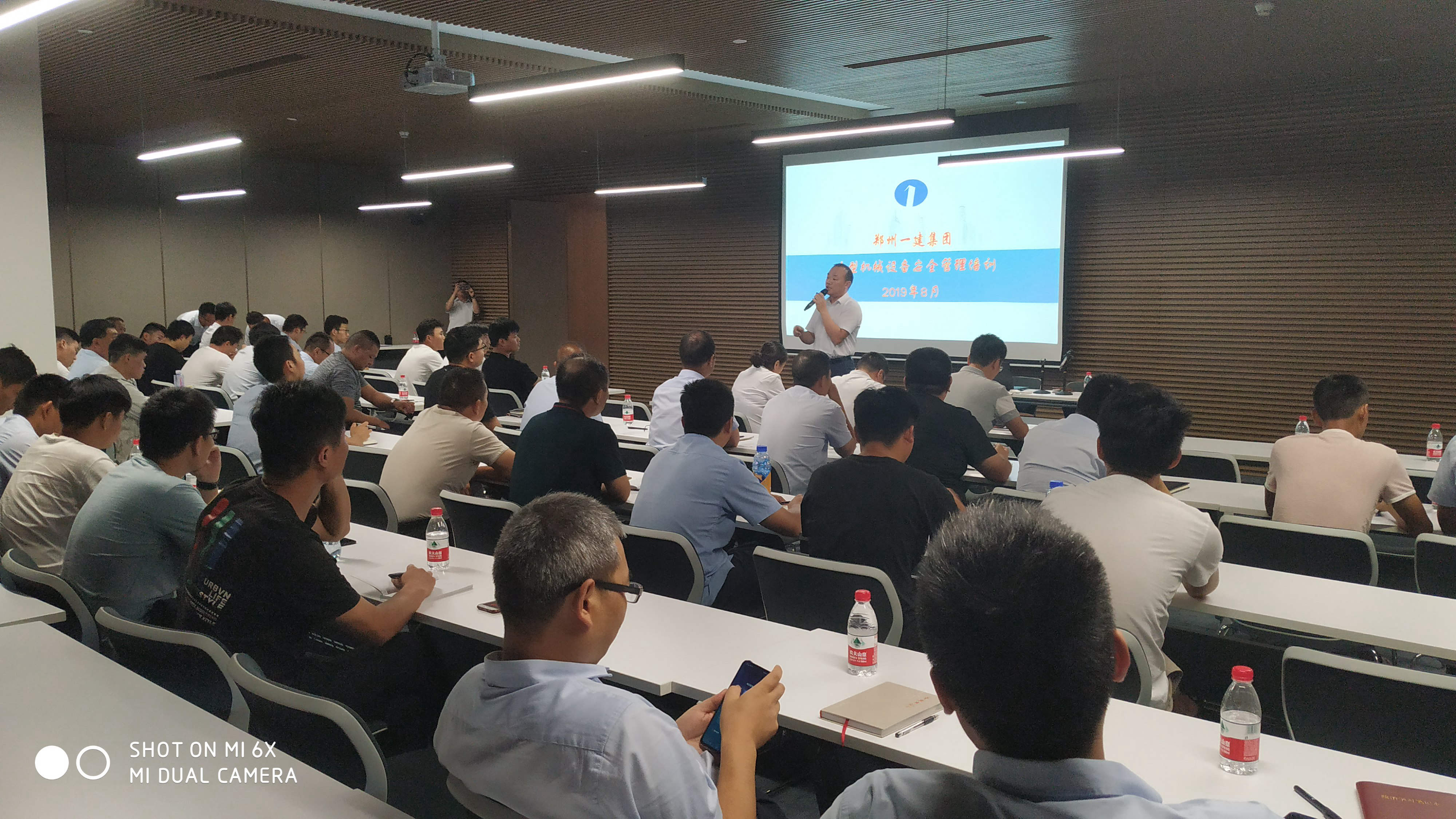 &#31859;&#20848;&#23448;&#26041;&#31449;&#32593;&#39029;&#29256;&#45;&#31859;&#20848;&#77;&#105;&#76;&#97;&#110;&#40;&#20013;&#22269;&#41;